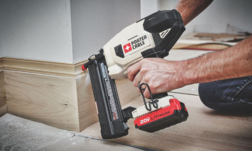 Finish nailer